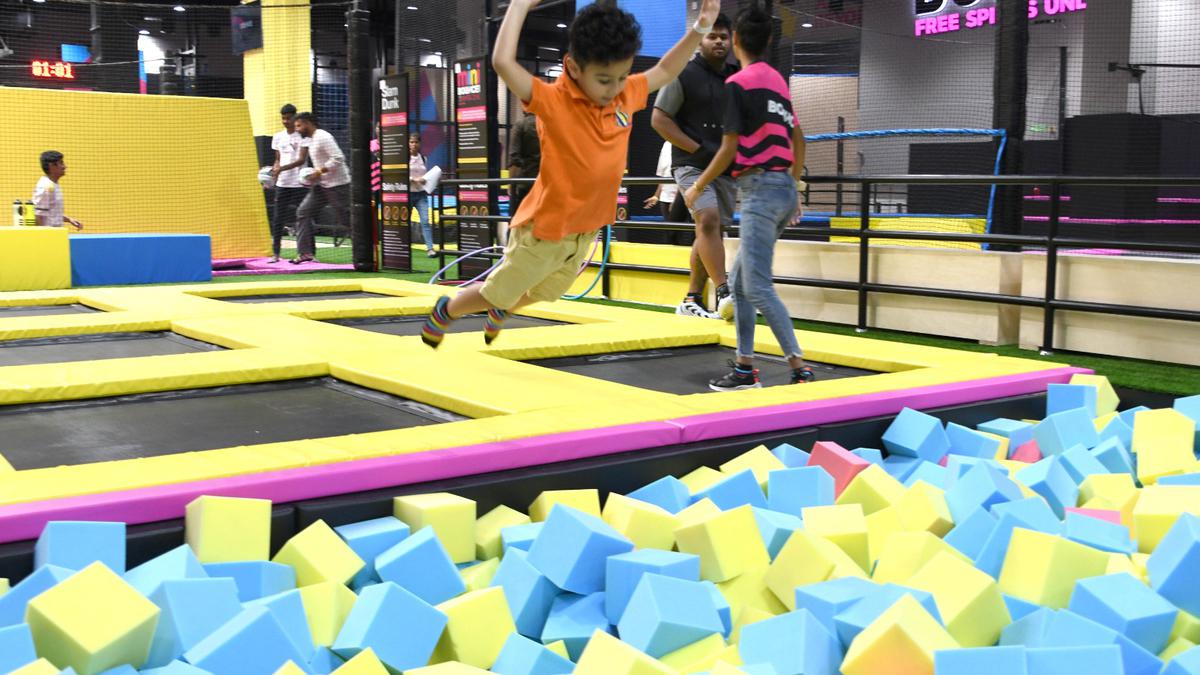 Bounce discount fit trampoline